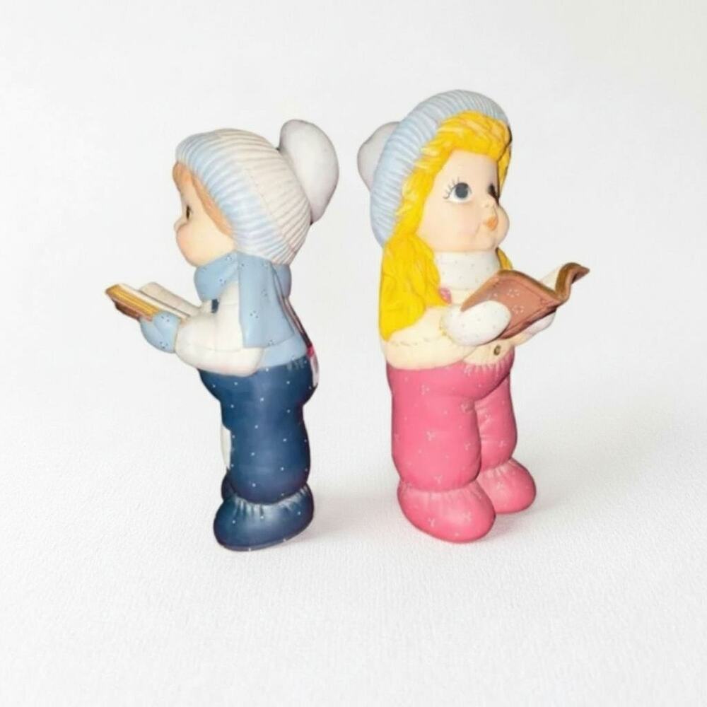 Christmas Caroler Figurines Vintage Boy And Girl Ceramic Holiday Decor
